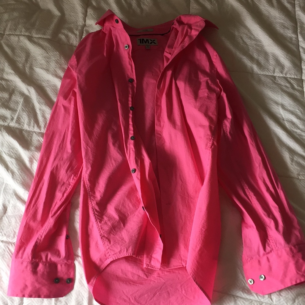 Men’s Fitted Express Button Down